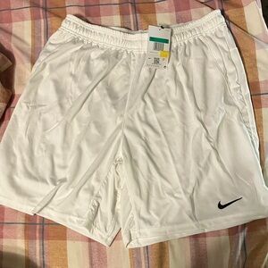Nike Men's White Dri-Fit Shorts XL